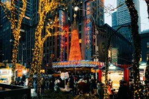Best Christmas Destinations in the USA for a Festive Getaway